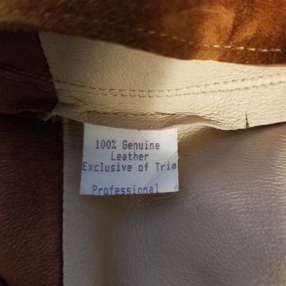 ILLIA 100% LEATHER SKIRT - Picture 4 of 4